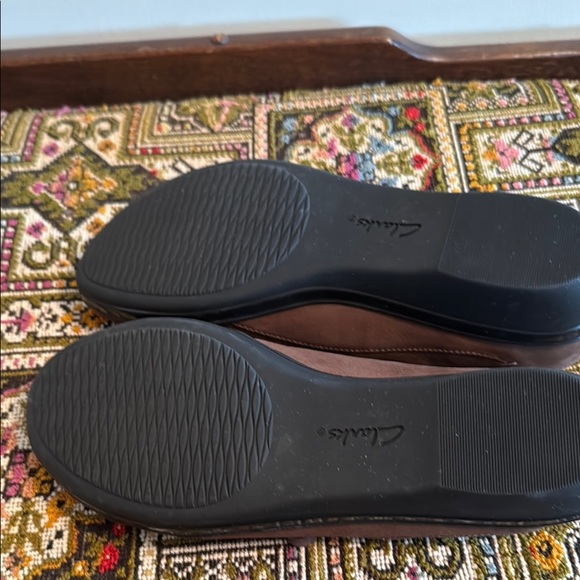 Clarks Soft Leather Women’s Loafers size 8.5M - Picture 8 of 8